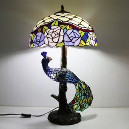 Tiffany Style Table Lamp...